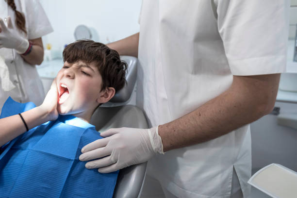 Best Emergency Dental Care for Broken or Chipped Teeth in East Dennis, MA